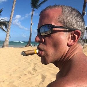 Meet your Posher, Scott